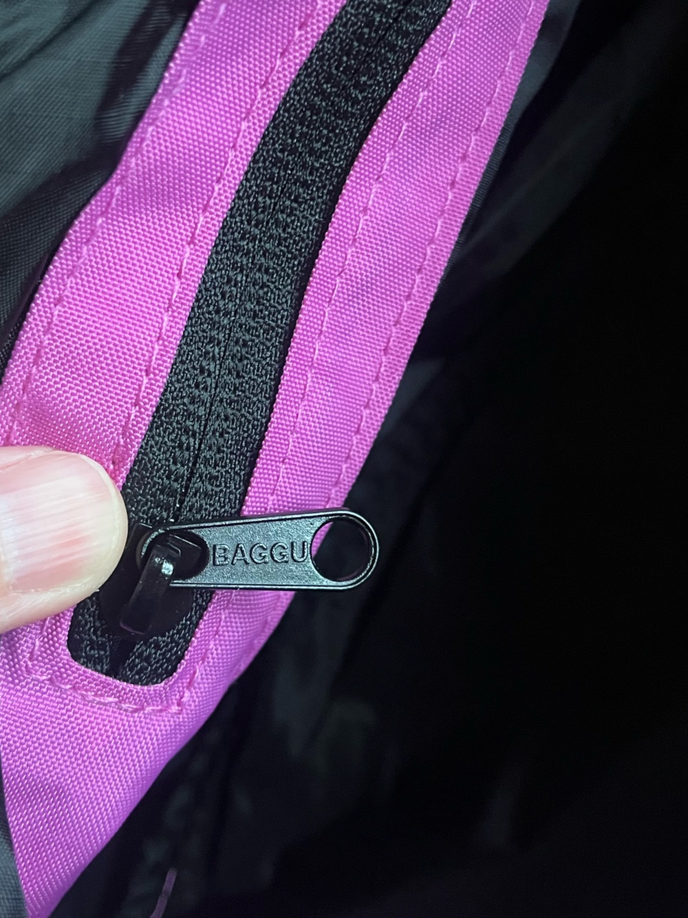 BAGGU Extra Pink Medium Crescent BNWT - Picture 7 of 9